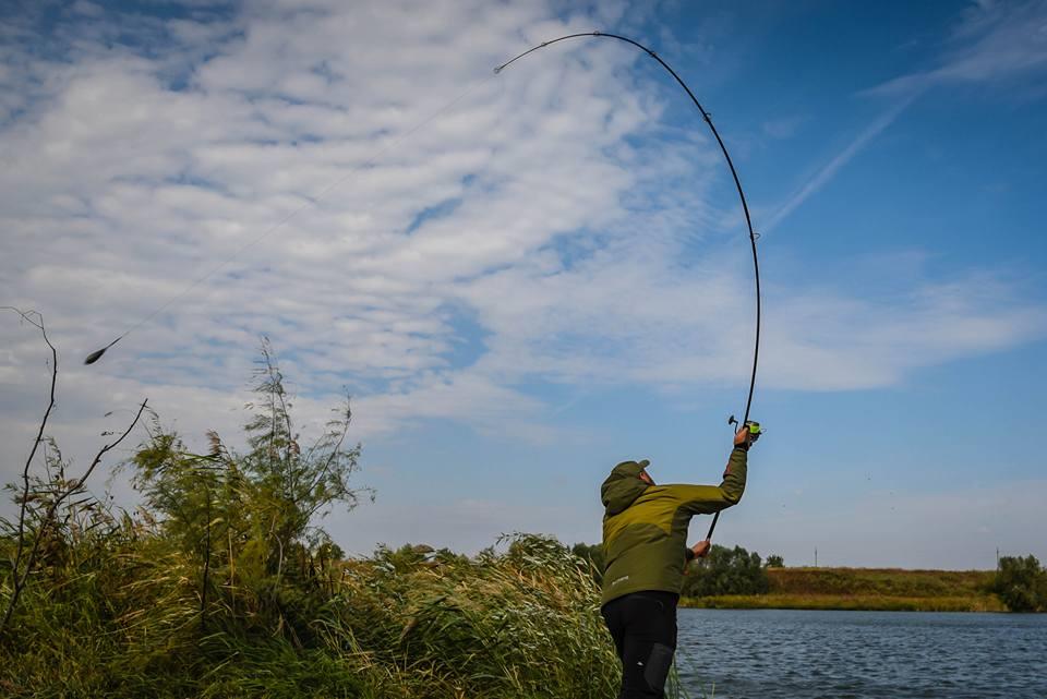 Echipament de crap pentru pescuit la distanta.
